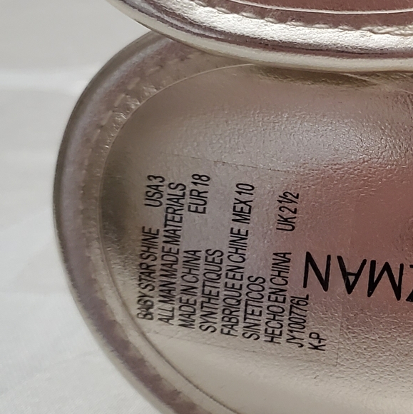 Baby stuart weitzman goldish sandal - Picture 5 of 5